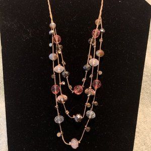 24” goldtone triple strand faceted bead necklace